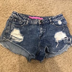 Tinseltown Distressed Shorts